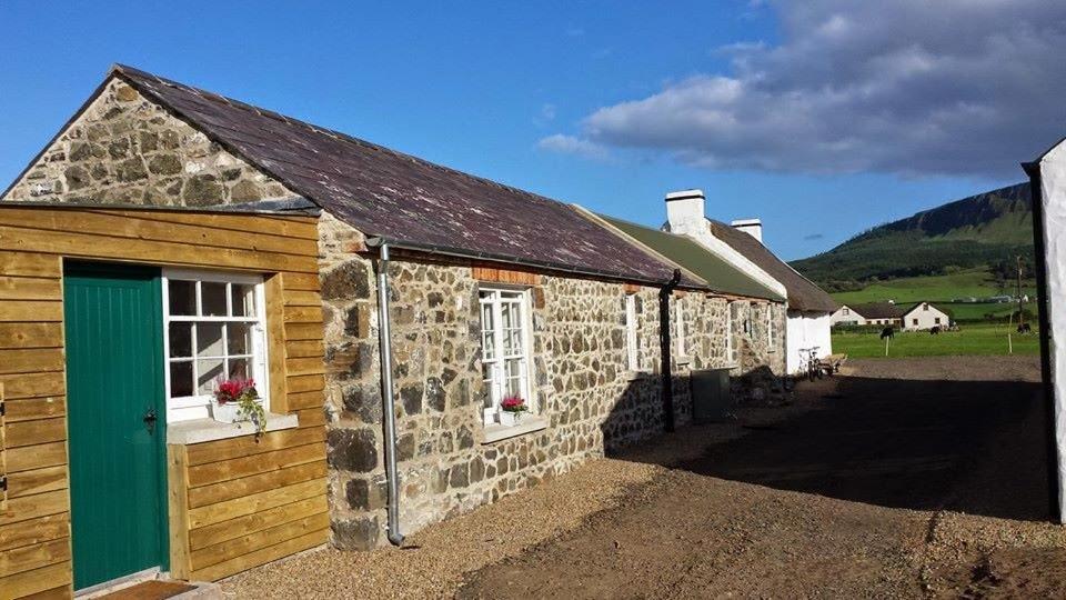 Ballymultimber Cottages - Mountain Views Near Beach Limavady Eksteriør billede