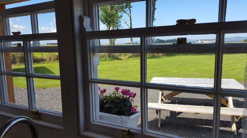 Ballymultimber Cottages - Mountain Views Near Beach Limavady Eksteriør billede